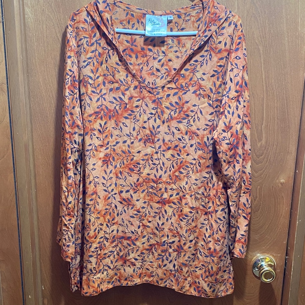 Orange and Black Leaf Print Soft Hooded Long Sleeve Top Small Fall Casual
